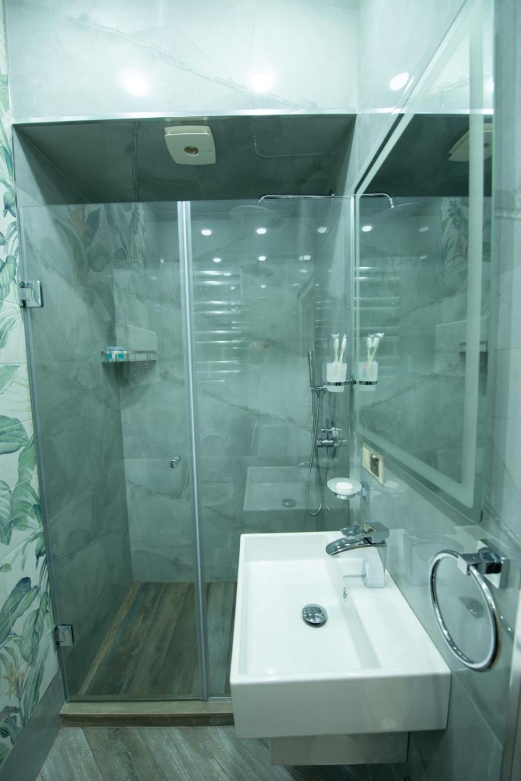 Marita Hotel Tbilisi ภายนอก รูปภาพ
